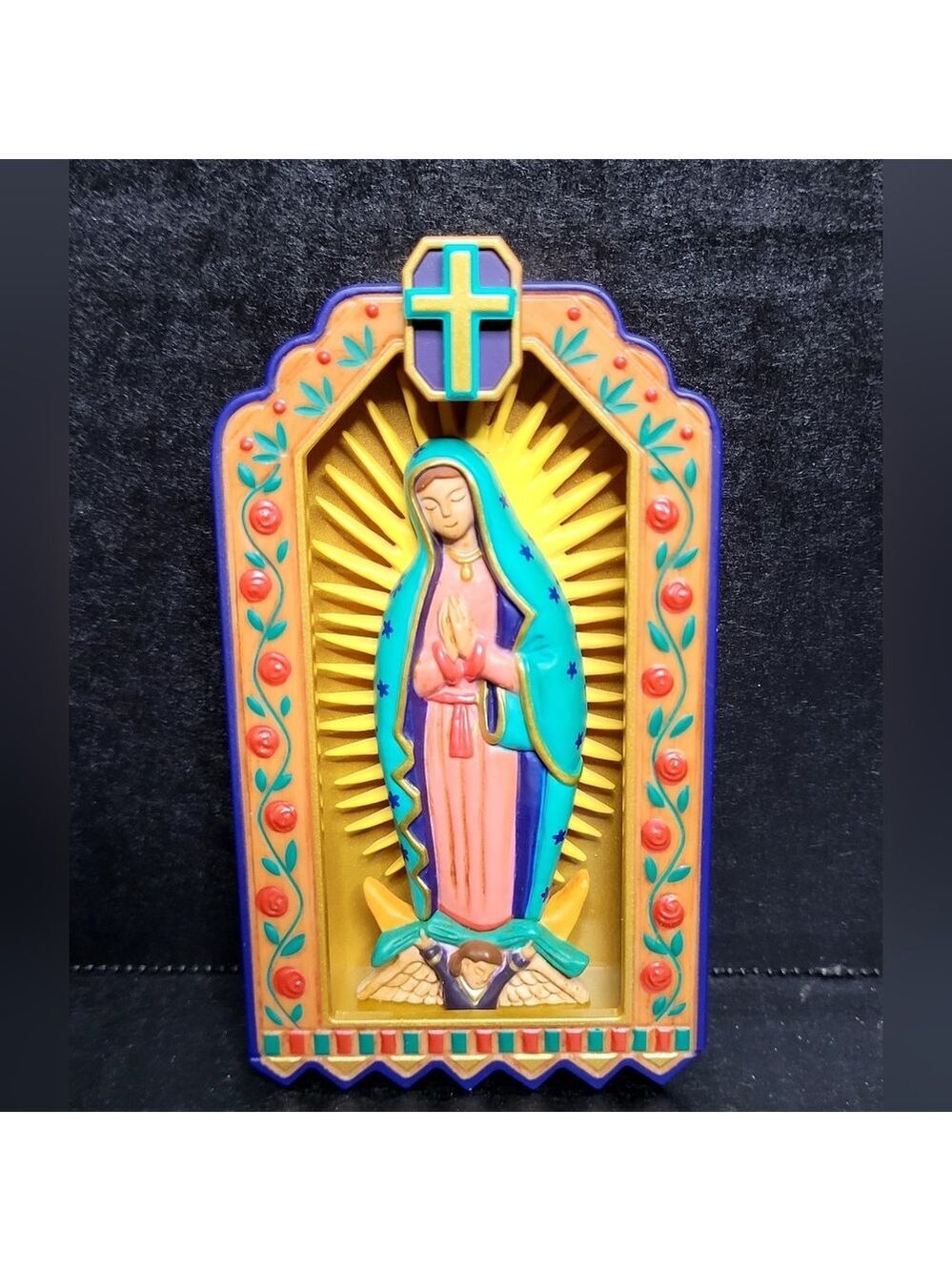 2014 Hallmark Keepsake Ornament Our Lady Of Guadalupe